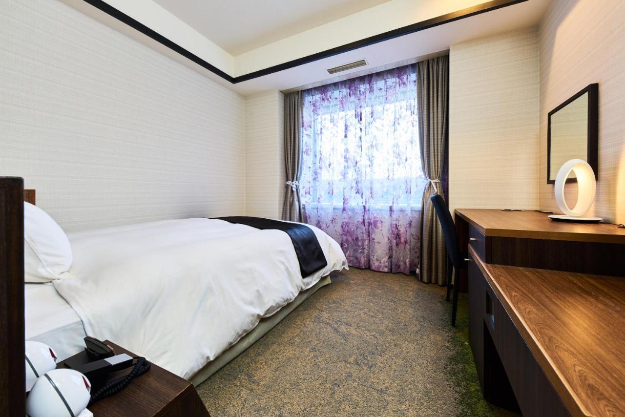 Hotel Tokyo Garden Palace Luaran gambar